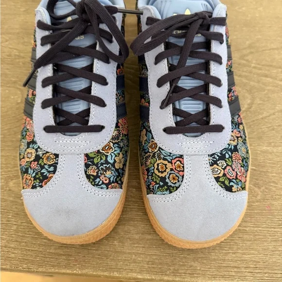 Adidas Gazelle X Liberty London Sneakers (size: 6.5 Big Kids or Women’s 8.5/9) - Picture 6 of 10